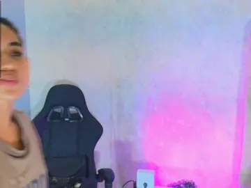 Vittoria-Contii  live sex cam