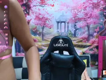 Aleska20latina  live sex cam