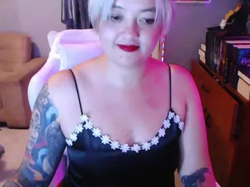 Lummiki  live sex cam