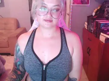 Lummiki  live sex cam