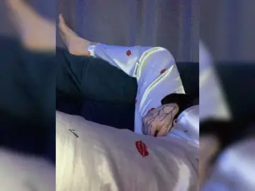 Alex-assa  live sex cam