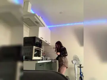 Alex-assa  live sex cam