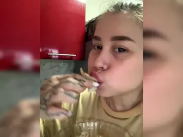 Alex-assa  live sex cam