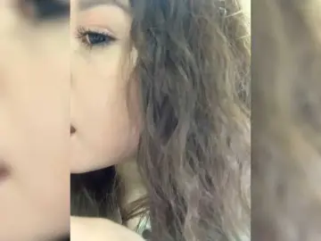 Alex-assa  live sex cam