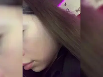 Alex-assa  live sex cam