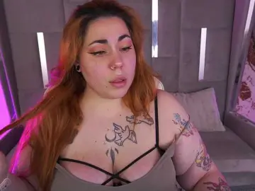 AmazonkaStarrr  live sex cam