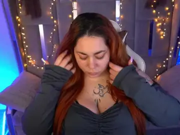 AmazonkaStarrr  live sex cam