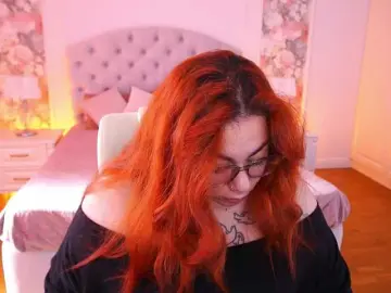 AmazonkaStarrr  live sex cam