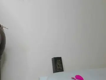 Ebony-Doll  live sex cam