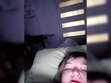 Elena24  live sex cam