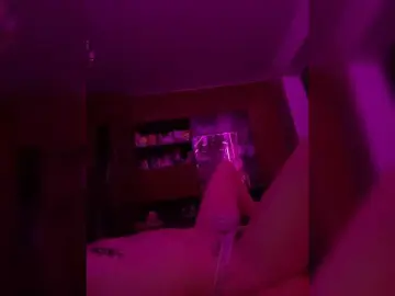 ElsieJackson  live sex cam