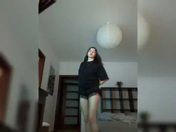 Ketrin-V  live sex cam