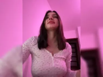 Ketrin-V  live sex cam