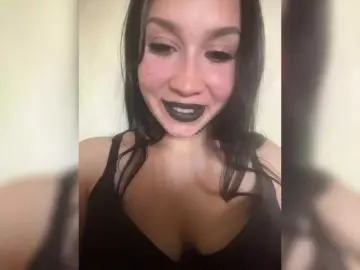 MarinaKisa  live sex cam