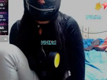 SandyQueen  live sex cam