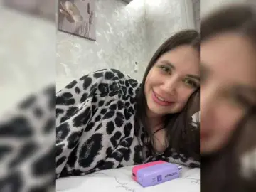 -LeiaProseccina-  live sex cam