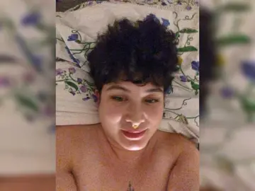 AlexisRodrigo  live sex cam