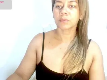 KaillyPariss  live sex cam