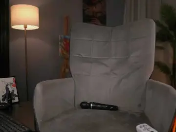 SerenaGrant  live sex cam