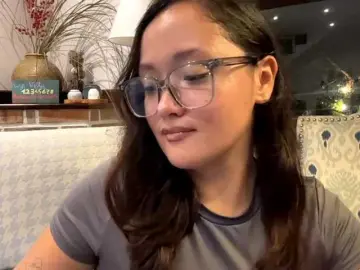 DianaHarwell  live sex cam