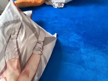 KimberleeChenevert  live sex cam