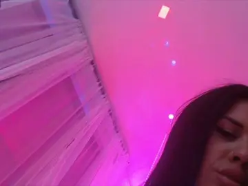 LaylaCruz  live sex cam