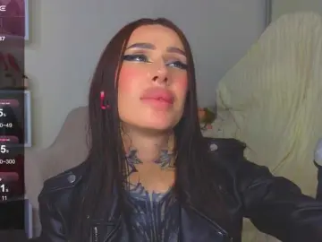 Lina-moore69  live sex cam