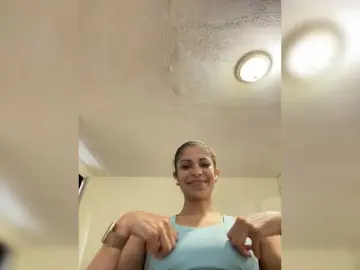 LunaWolfex  live sex cam