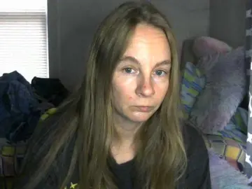 MilaStoned  live sex cam