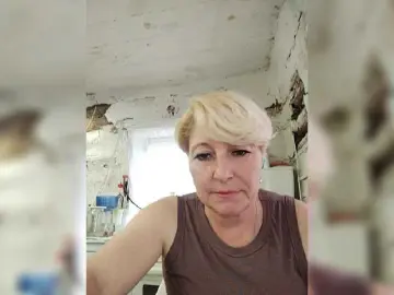 Milena77-1  live sex cam