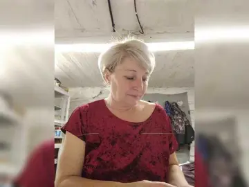 Milena77-1  live sex cam