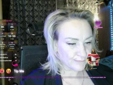 Pavuhi  live sex cam