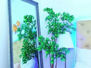 RaysaDrake  live sex cam