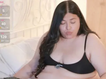 Aly-  live sex cam