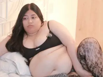 Aly-  live sex cam