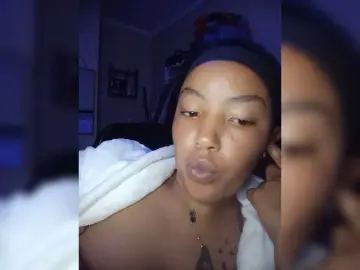 BeautifulGia  live sex cam