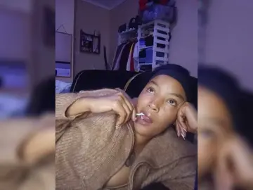 BeautifulGia  live sex cam