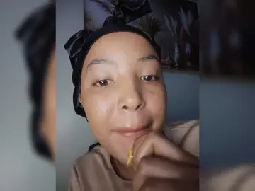 BeautifulGia  live sex cam
