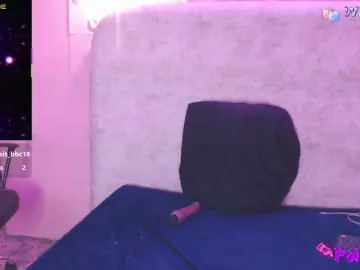 Danielaa-a  live sex cam