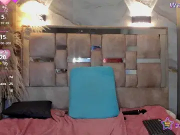 Danielaa-a  live sex cam