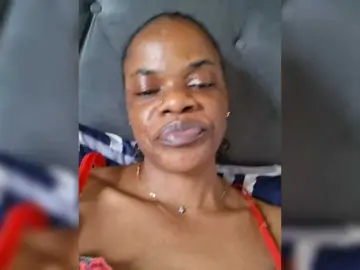 GlobeTrottieHottie1  live sex cam