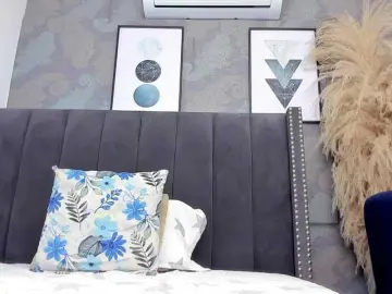 Milf-loven  live sex cam