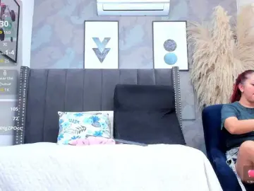 Milf-loven  live sex cam