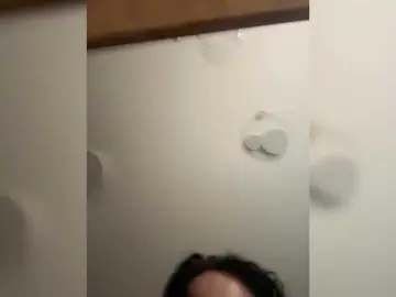 NotBellucci  live sex cam