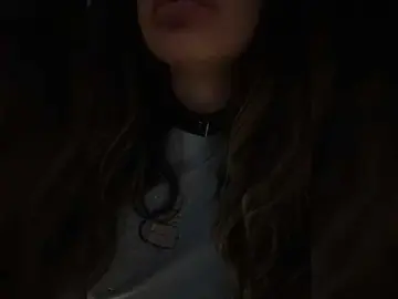 NotBellucci  live sex cam