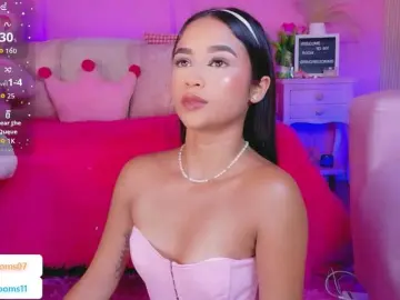 RachelTooms  live sex cam