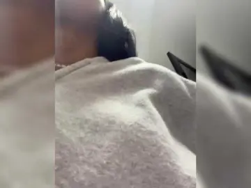 RachelTooms  live sex cam
