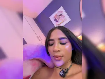 RachelTooms  live sex cam
