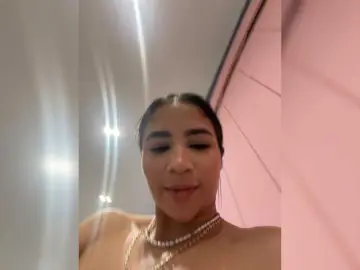 RachelTooms  live sex cam