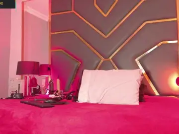 Scarlett-Hot  live sex cam